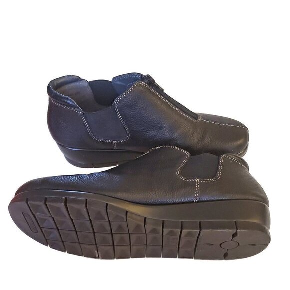 Aerosoles Stitch 'N Turn Black Leather Landfall Ankle Boots NIB - Picture 3 of 3